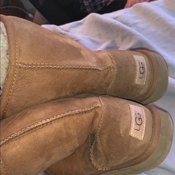 Very good waterproof uggs - Picture 3 of 4